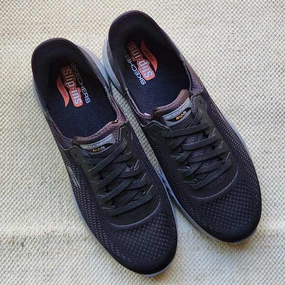 NEW Skechers Black Shoes Mens 14 Slip Ins Glide Step Arch Fit Memory Foam 210956 - Picture 1 of 11